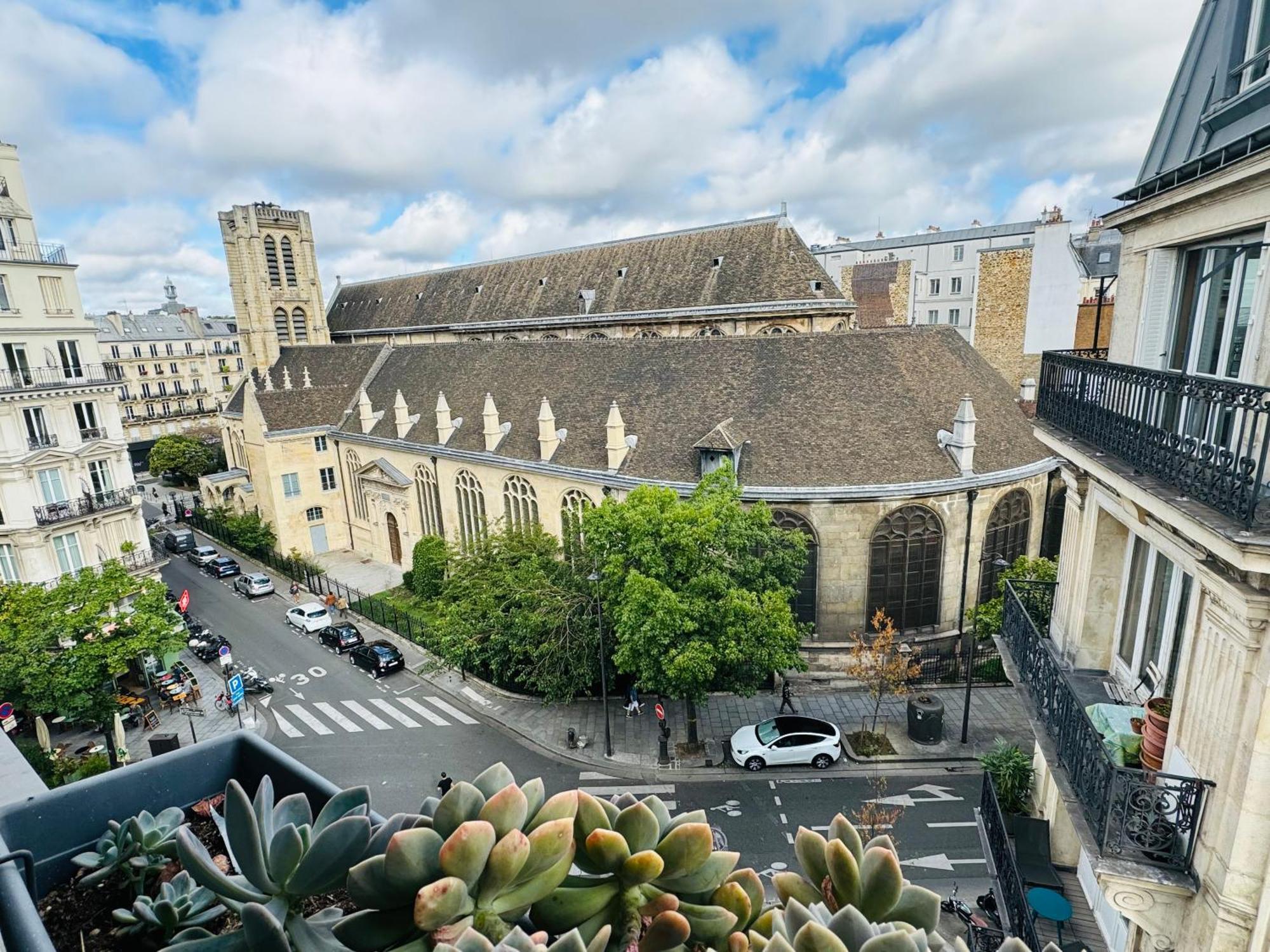 Homestay Artist Rooms Paris *